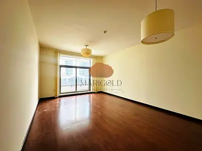 CHILLER FREE | SPACIOUS | NEAR TO METRO