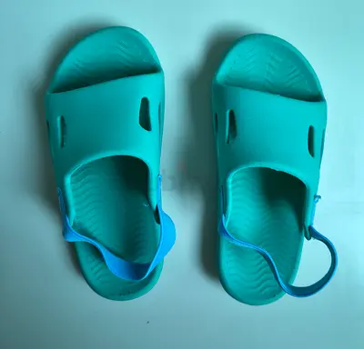 Kids sandals, eu size 28