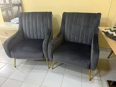 🚩URGENT SALE🚩2× Vintage Elegant Greyish Chairs