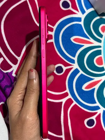 Motorola g84 5G mobile.