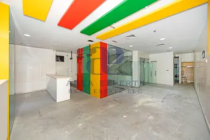 High-Visibility Retail Shop with Outdoor Terrace | Ideal for F&B | Rent or Sale