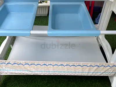 Junior baby changing table