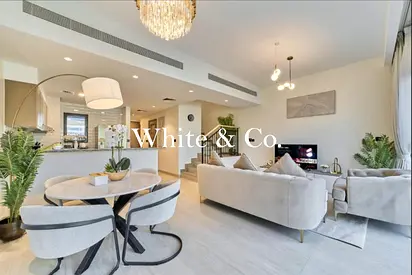 Park Facing | Fully Furnished | Single Row