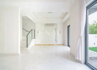 Semi-Furnished | Available June | All En-Suite