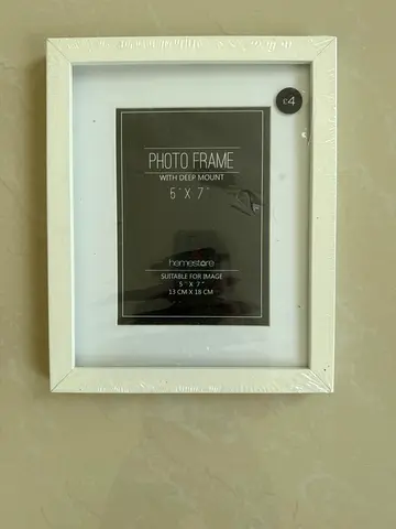 Photograph frame