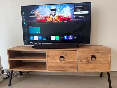 Samsung 50” TV + Samsung Soundbar + TV Unit Bundle