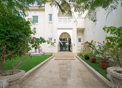 Private Pool | Vacant | Upgraded