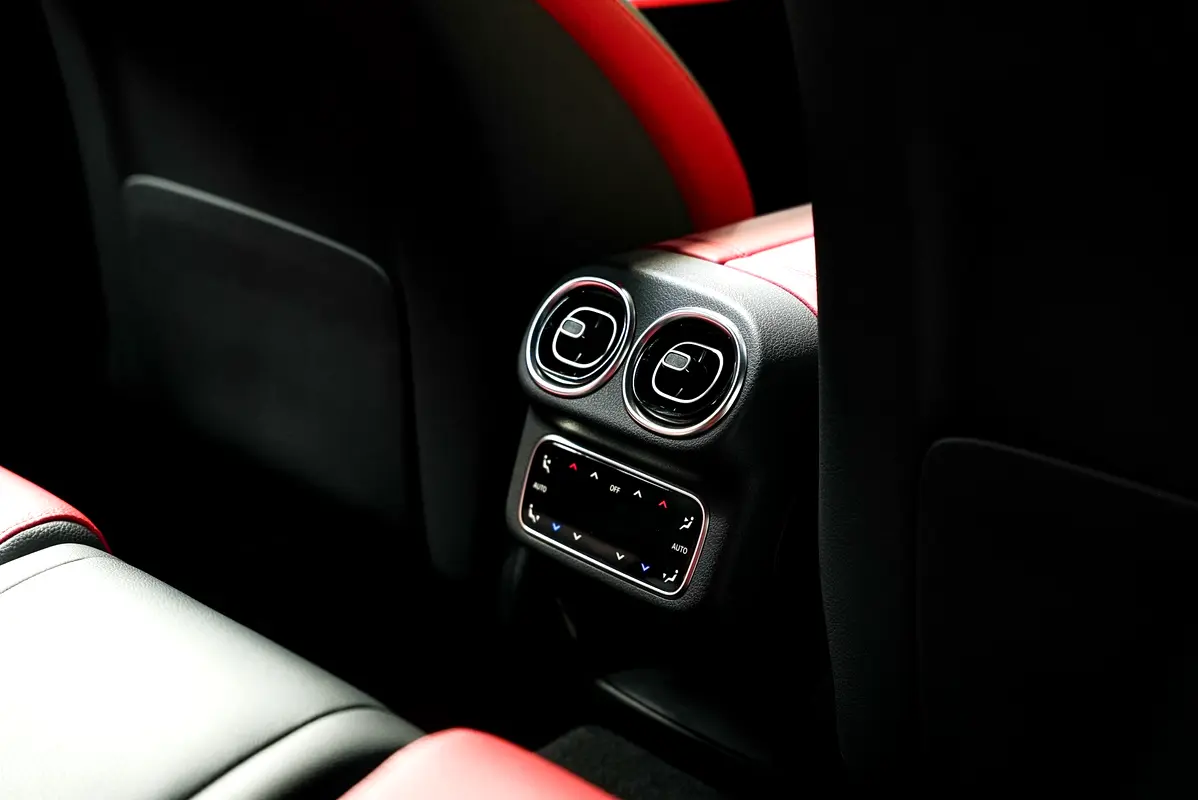 Mercedes-Benz GLC Coupe 2025