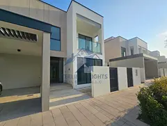 Spacious Villa | Direct Park Access | Vacant | Single Row | Multiple Cheques