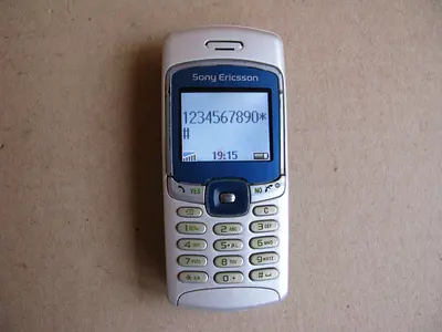 Sony Ericsson T230