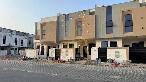 A villa with a price including registration, ownership, electricity and water fees on the main street, ready to move in, in the most prestigious areas