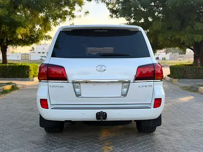 2010 Lexus LX-SERIES 缩略图 4