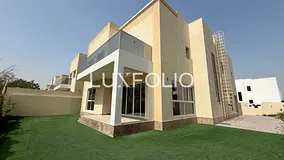 Massive Villa | Vacant | PRICE DROP