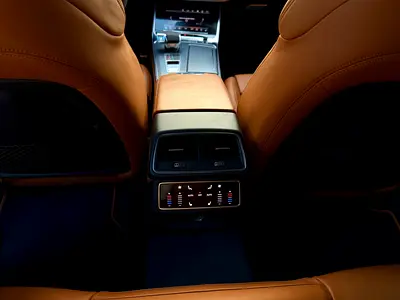2021 AUDI RS7 缩略图 19