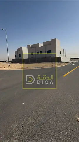 للبيع ارض زاويه فى مزيرعه بلوك B