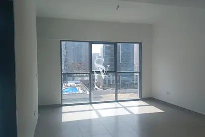 Spacious 1BR | Vacant | Prime Downtown Location