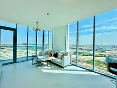 CORNER &amp; BRIGHT | BURJ KHALIFA VIEW | VACANT