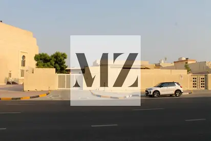 للبيع بيت في الجزات