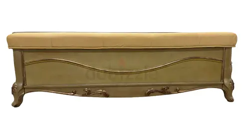 Elegant Vintage Style Bench with كرسي سرير Upholstered Seat