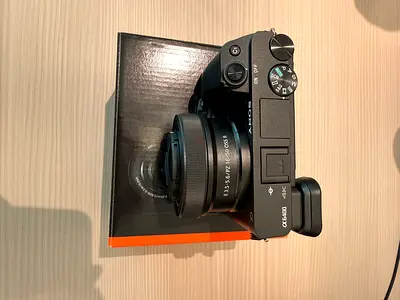 Sony A6400 camera with 16-50mm lens (open box)