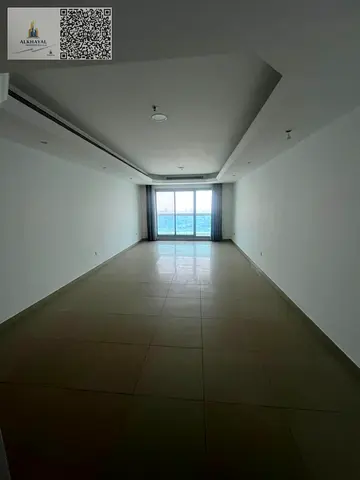 شقة غرفتين وصالة للبيع في أبراج كورنيش تاور  إطلالة على المدينة  موقع مميز متوفر جميع الخدمات بسعر مناسب جدا فقط 700,000 الف درهم اماراتي اغتنم الفرصة