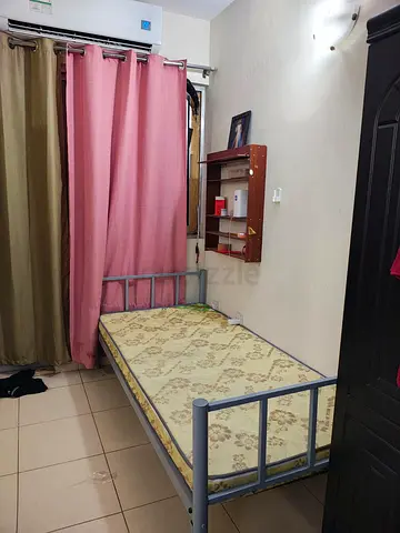 Bed space for ladies al karama