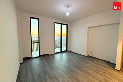 Vacant | Unfurnished | High Floor