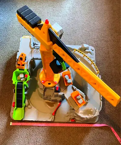 QUICK SALE! Construction PLAY SET