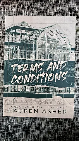 Terms and Conditions by Lauren Asher —( paperback )