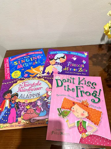 Bundle of 4 Childrens Picture Books – Princesss, Fairytales and Stories