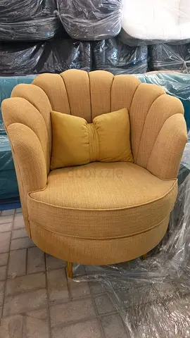 Brand New 2 single Sofa chairs for sale