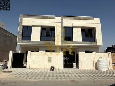 Villa directly from the owner, personal finishing, on a main street, close to all services, freehold ownership for all nationalities and without down