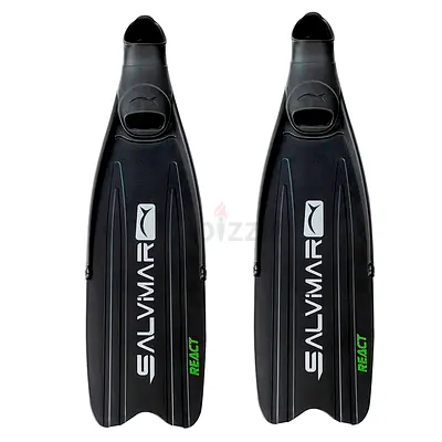 Pair of Salvimar React freediving/snorkeling fins (black) 42-43