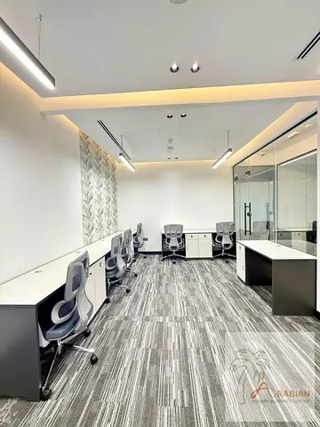 Luxury & Fully Furnished Office