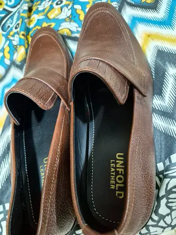 Leather shoes for sale