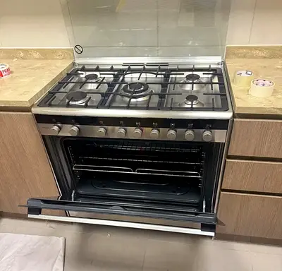 Siemens gas cooker 90x60 cm latest model good condition