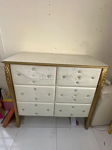 Dresser for sale
