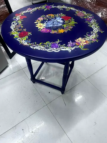 Centre table