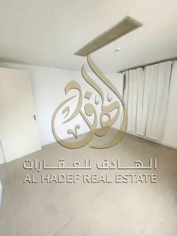 شقة غرفتين وصالة للإيجار في ميسلون | شرفة | عائلي | قريب من دوار الكويت | 4/6 دفعات