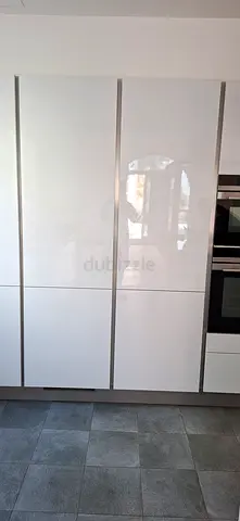 Bosch built in fridge and freezer seprate set latest model neat and clean good condition