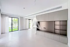 OPEN HOUSE | VACANT 4BR | Closed Kitchen