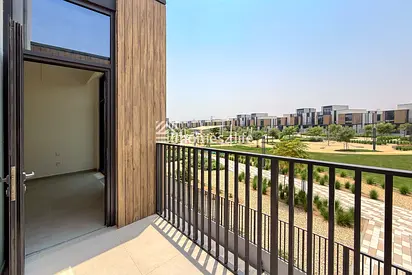 BEST UNIT | LOWEST PRICED | ON THE POOL & PARK