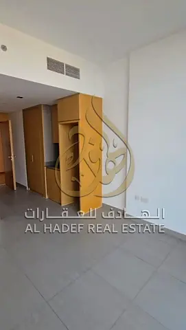باركن مخصص للسيارة  جيم مجاني  مسبح مجاني  مجمع متكامل يوفر جميع الاحتياجات اليومية التفاصيل المالية  الإيجار السنوي 36000 درهم  الدفع على 6 دفعات  ا