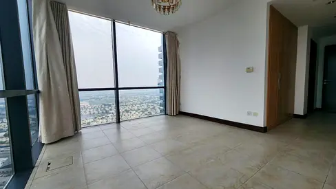 Spacious 4BR | HIGH-FLOOR | LAKE VIEW | AVAILABLE
