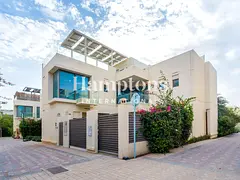 3BR Courtyard Villa | Rare Corner unit | VOT