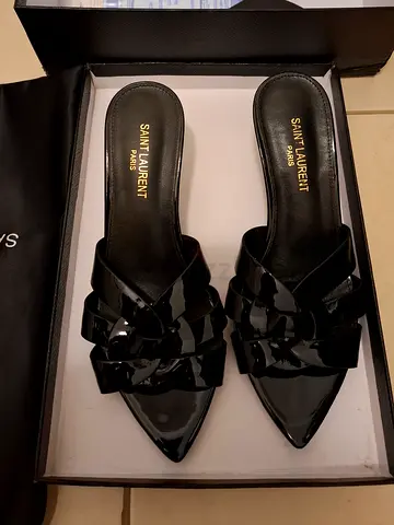 Stylish Saint Laurent Black Heels