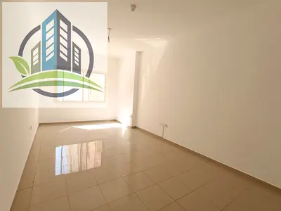 Close to Park Studio with Pool and Gym