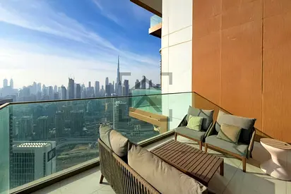 Iconic Loft w/ Burj View| Furnished| Hotel Service