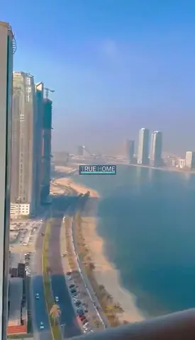 For Sale: Apartment in Al Mamzar, Sharjah