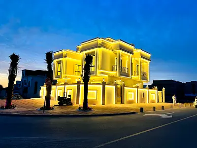 Luxury classic villa for sale in Al Helio 2, Ajman. Large corner plot, facing a park and next to a mosque, 6 master bedrooms, outdoor pool, AED 3.2 mi